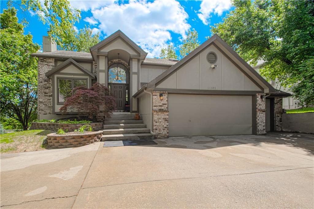Listing Photo MLS #HMS2618764