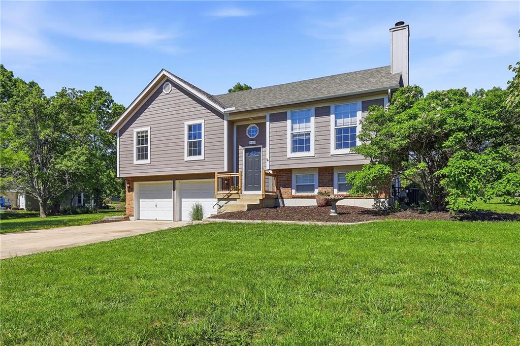 Listing Photo MLS #HMS2618887