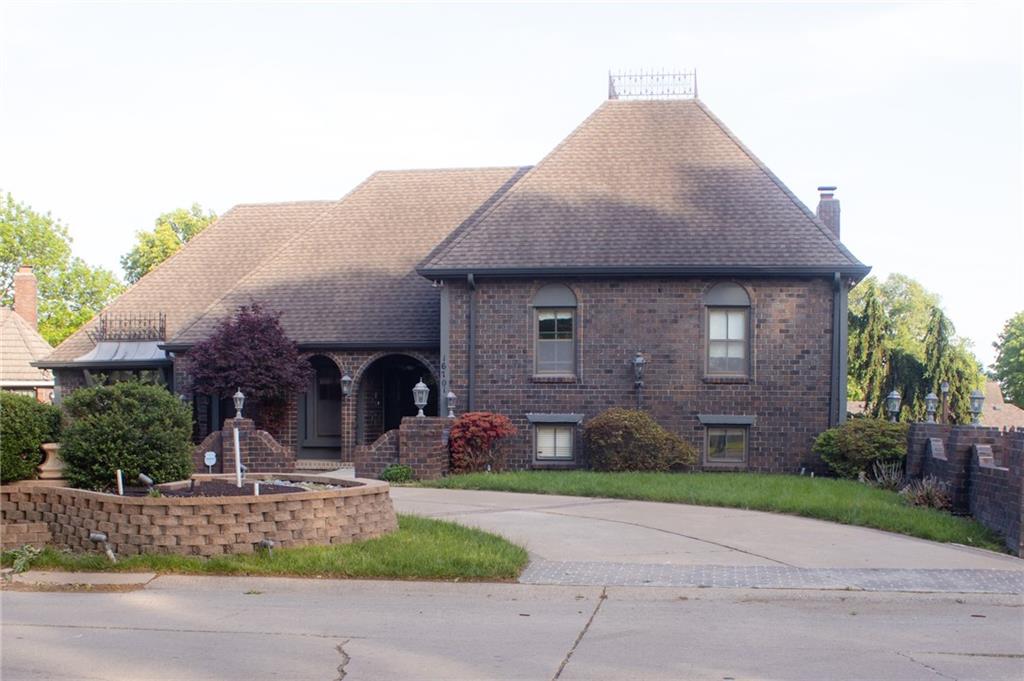 Listing Photo MLS #HMS2618892
