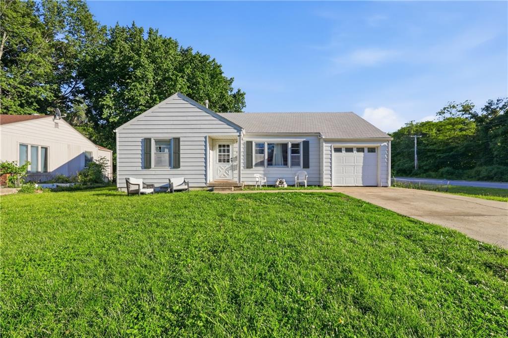 Listing Photo MLS #HMS2619056