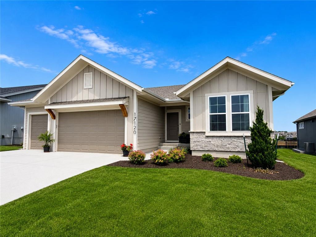 Listing Photo MLS #HMS2619172