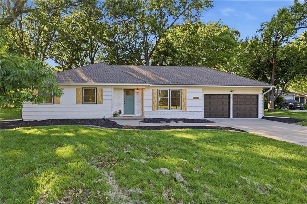Listing Photo MLS #HMS2619212