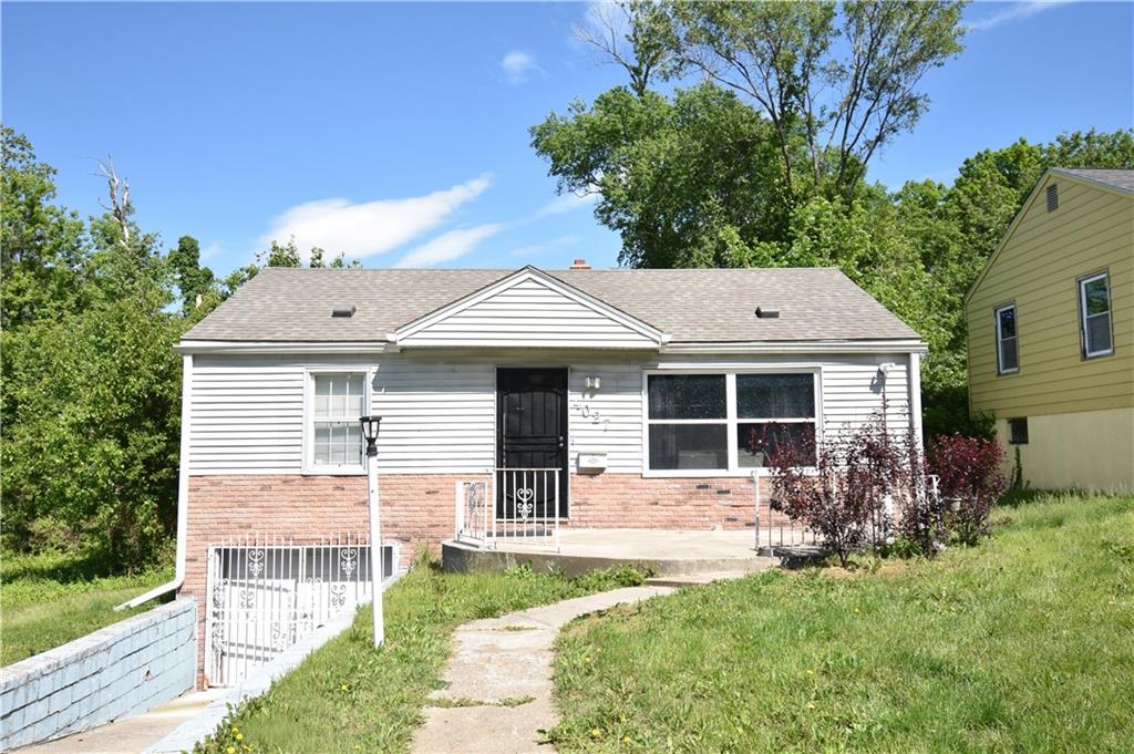 Listing Photo MLS #HMS2619247
