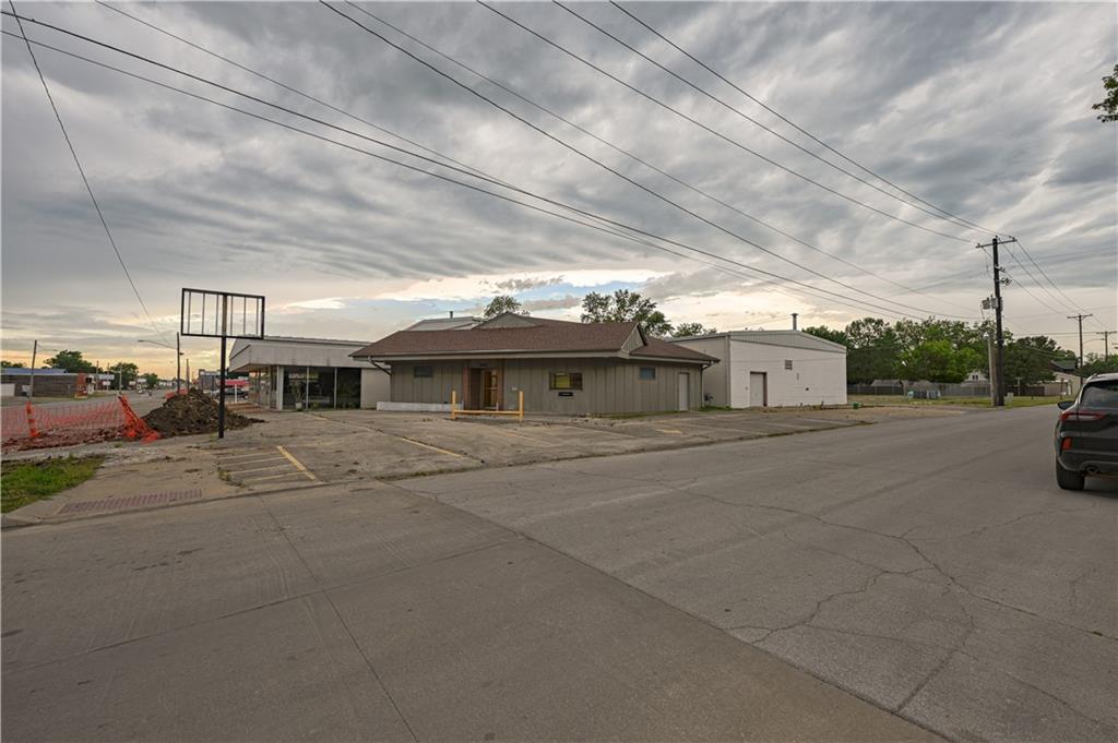 Listing Photo MLS #HMS2619374