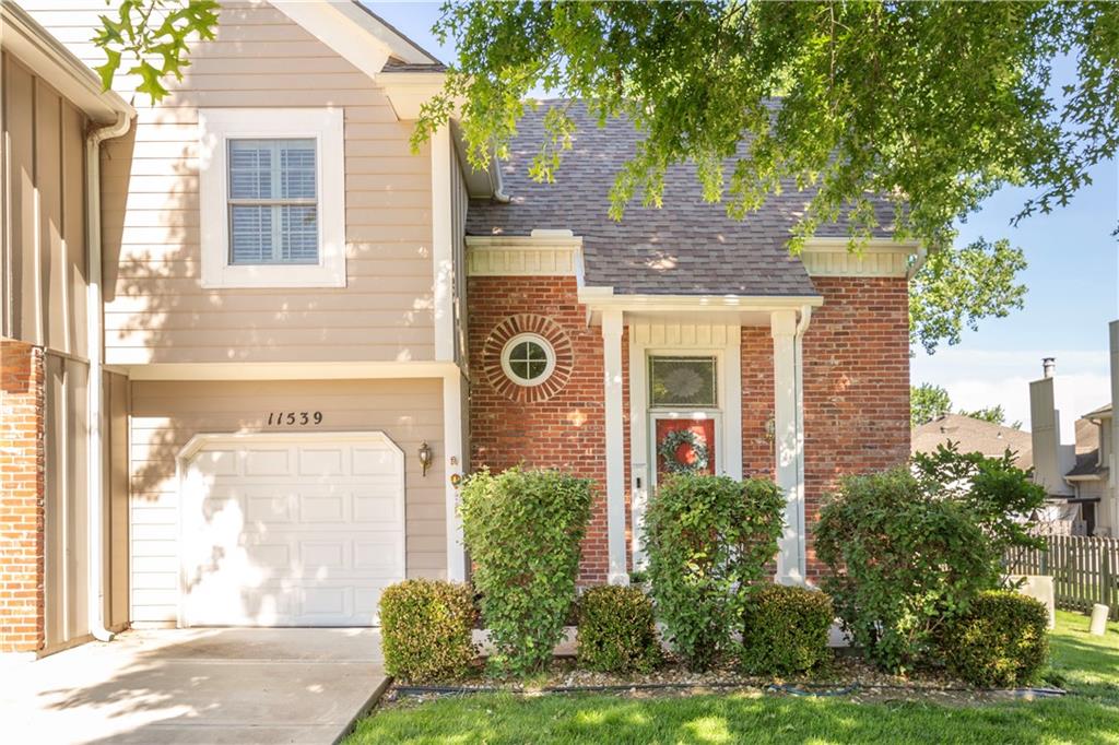 Listing Photo MLS #HMS2619385
