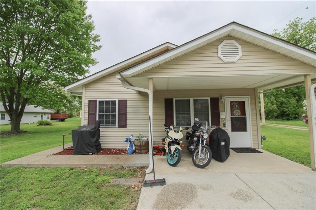 Listing Photo MLS #HMS2619427