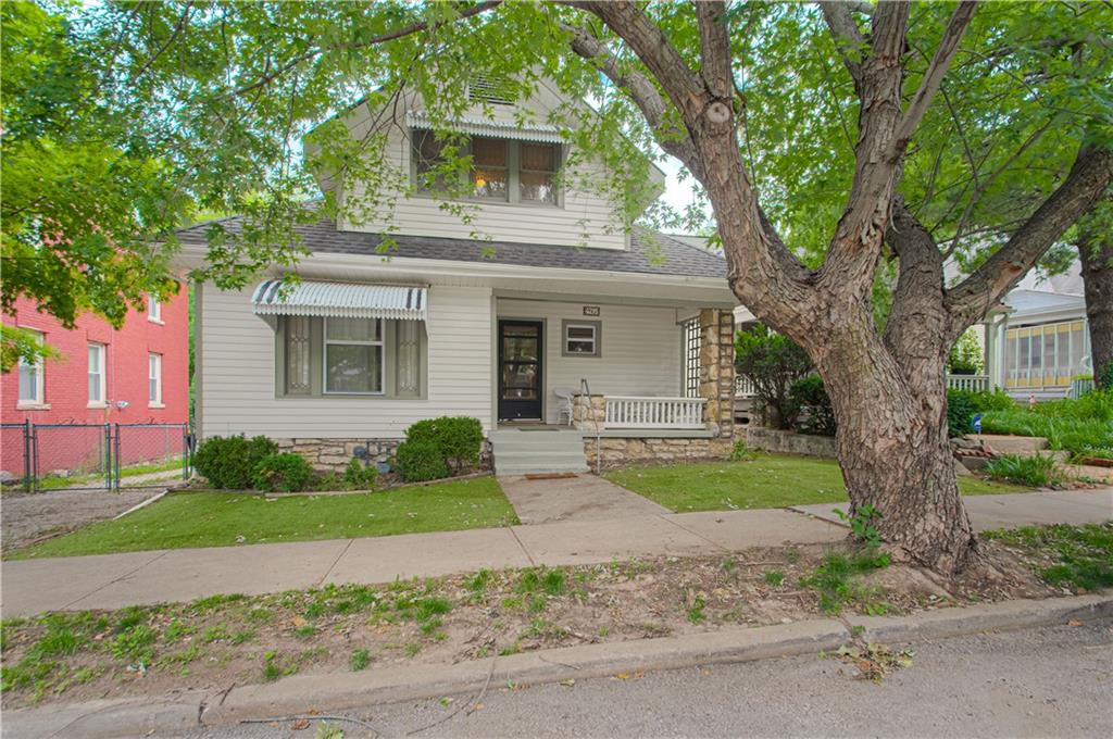 Listing Photo MLS #HMS2619500