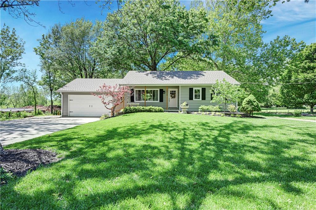 Listing Photo MLS #HMS2619552