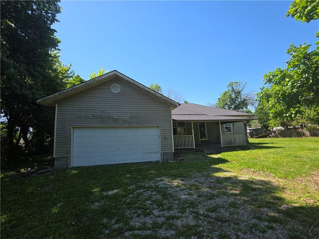 Listing Photo MLS #HMS2619645