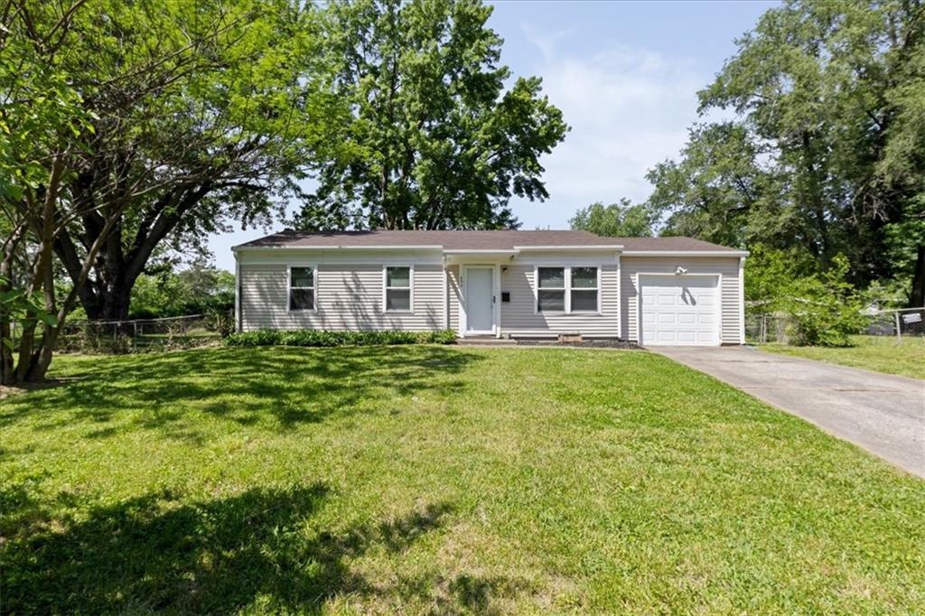 Listing Photo MLS #HMS2619701