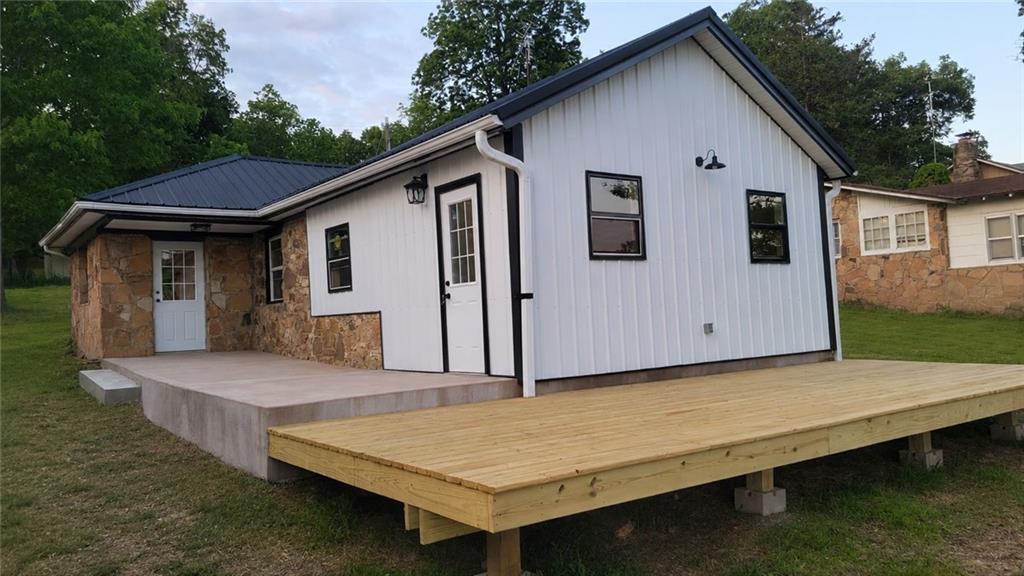 Listing Photo MLS #HMS2619743