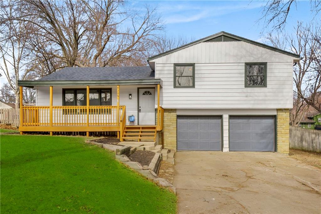 Listing Photo MLS #HMS2619877