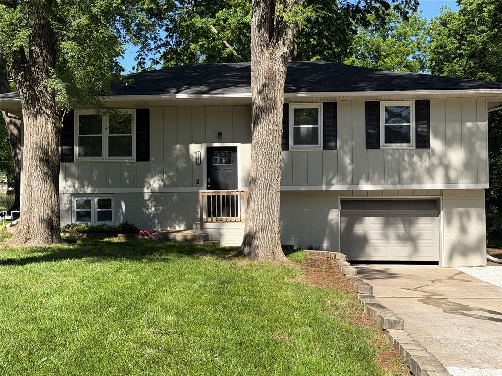 Listing Photo MLS #HMS2619959
