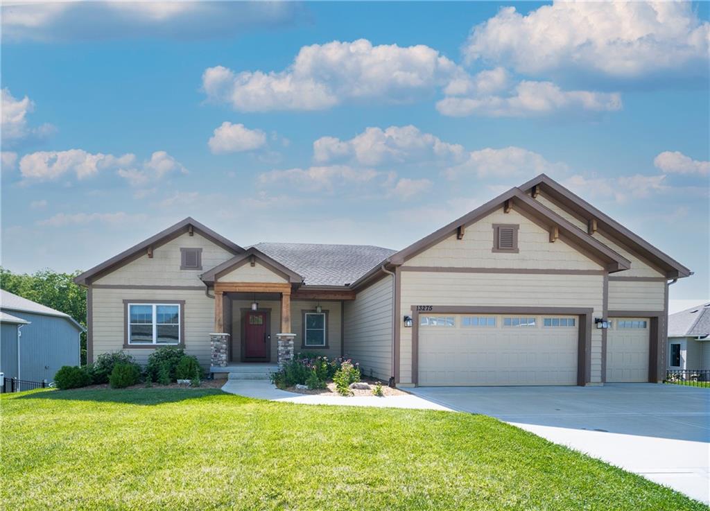 Listing Photo MLS #HMS2620077