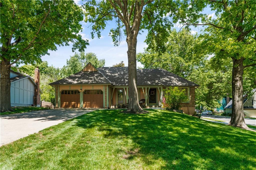 Listing Photo MLS #HMS2620089