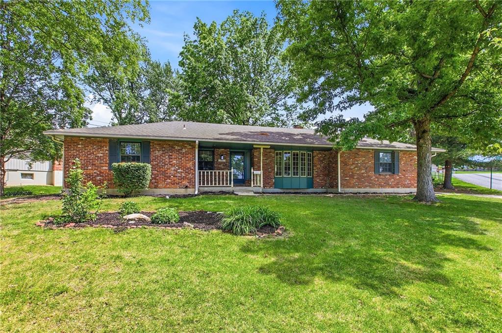 Listing Photo MLS #HMS2620211