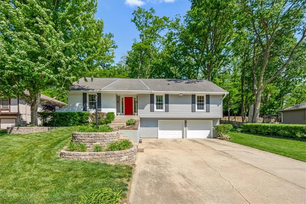 Listing Photo MLS #HMS2620286