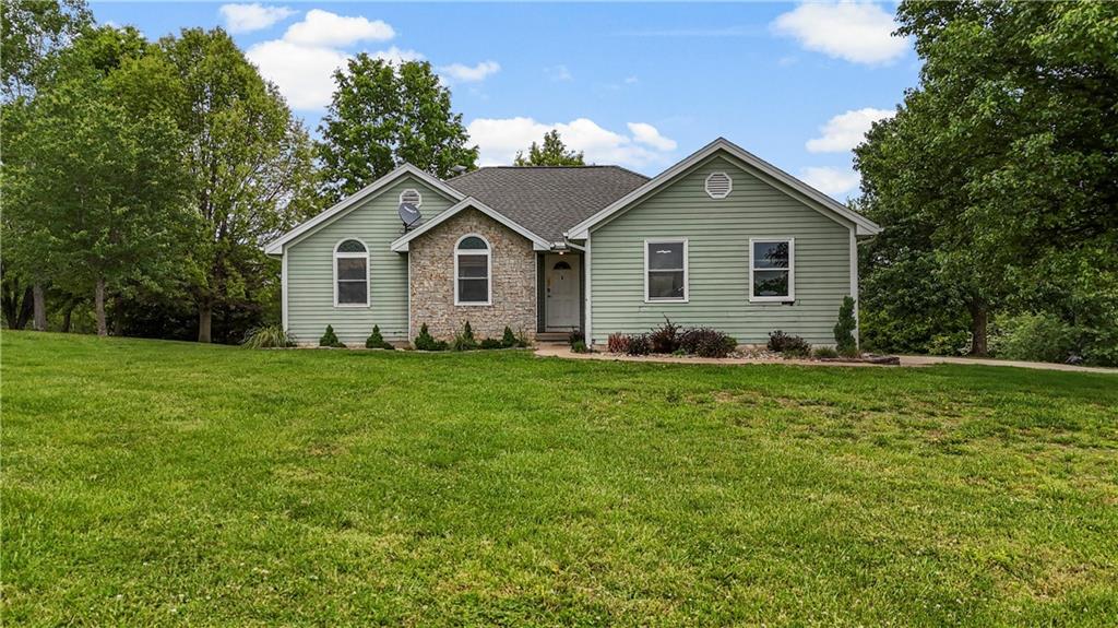 Listing Photo MLS #HMS2620330