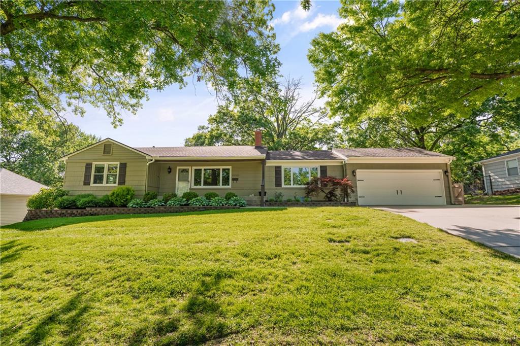Listing Photo MLS #HMS2620370