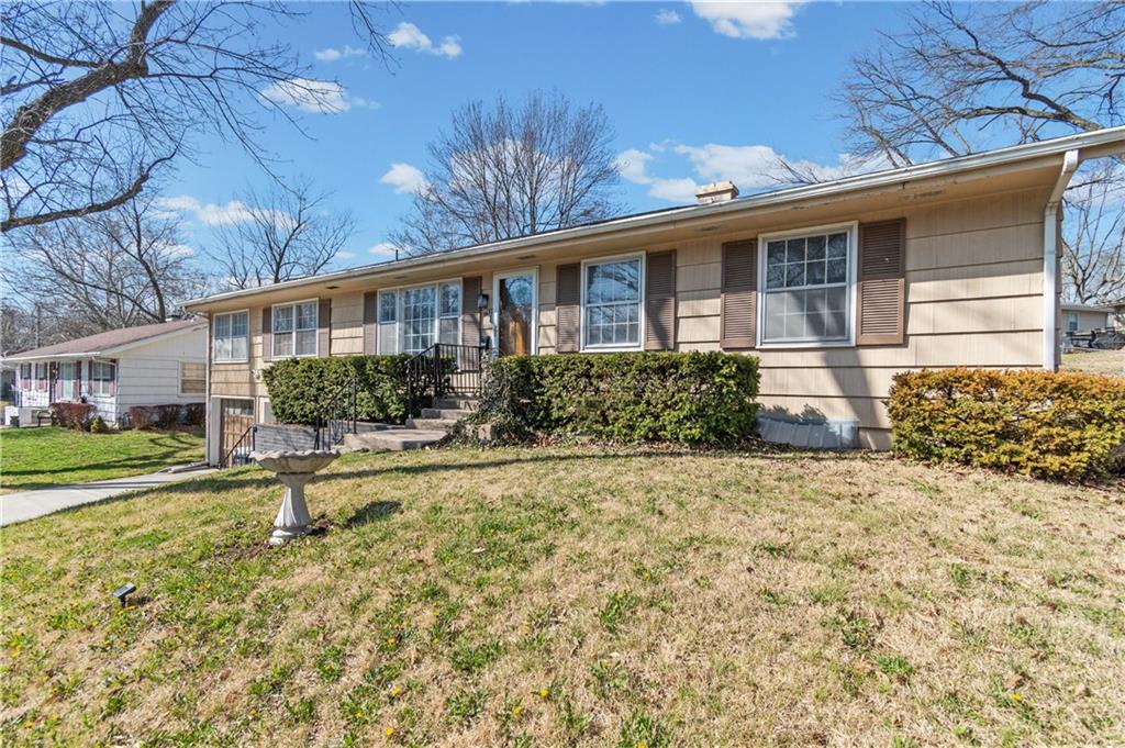 Listing Photo MLS #HMS2620390