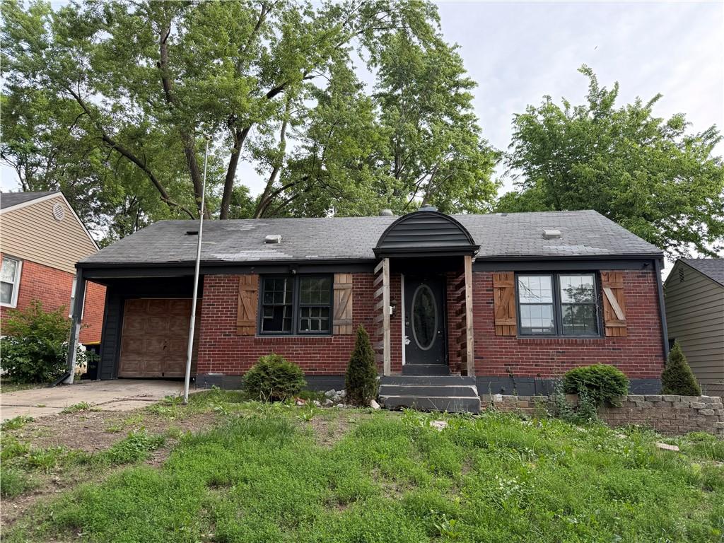 Listing Photo MLS #HMS2620581