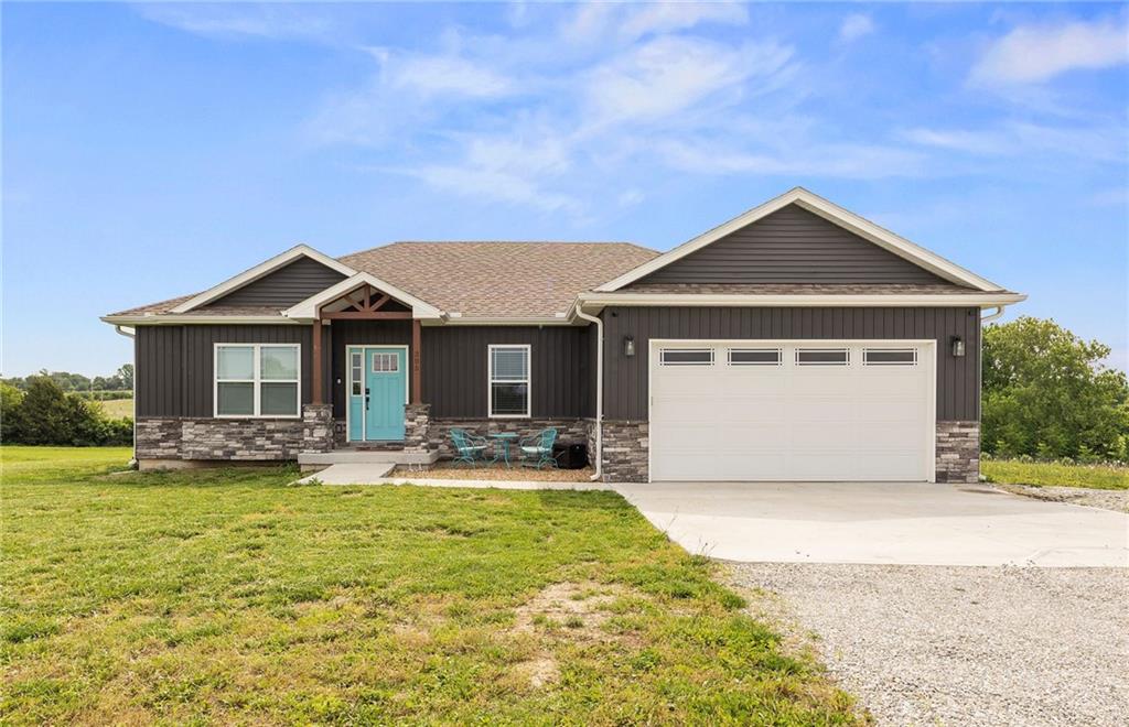 Listing Photo MLS #HMS2620633