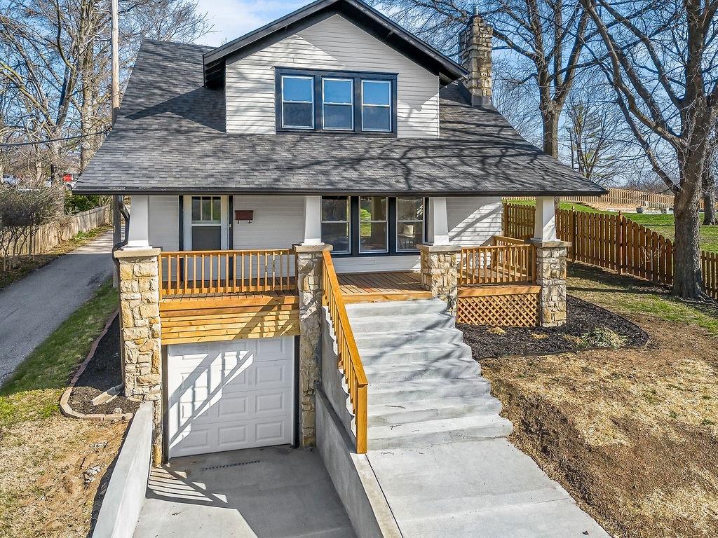 Listing Photo MLS #HMS2621203