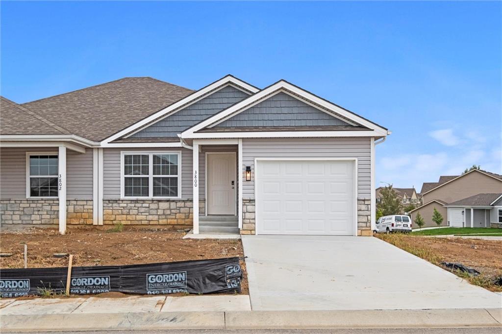 Listing Photo MLS #HMS2621526