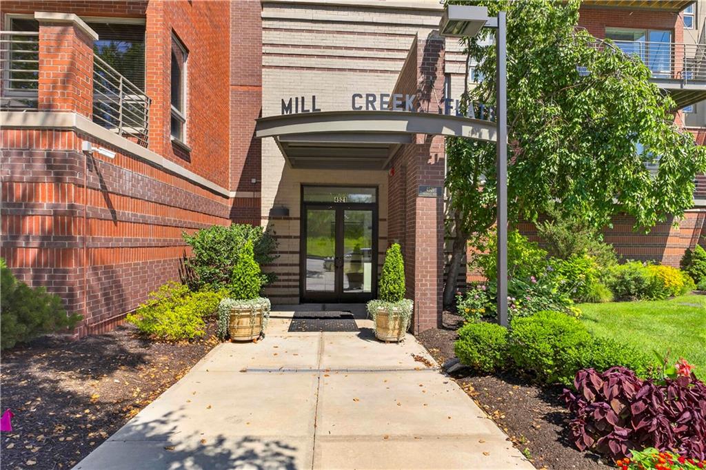 Listing Photo MLS #HMS2622102