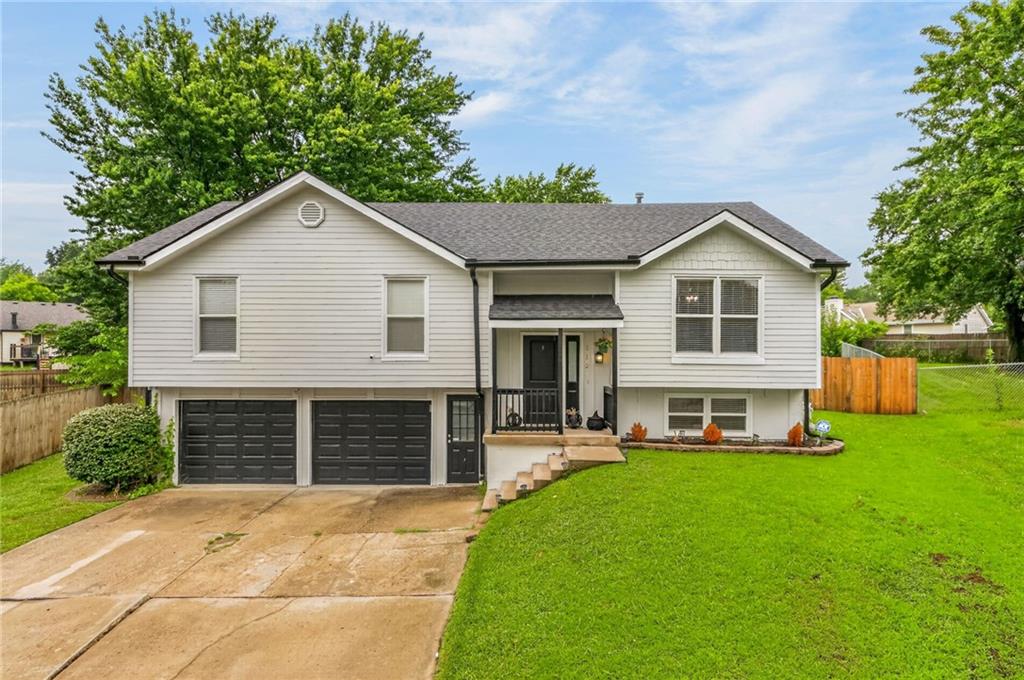 Listing Photo MLS #HMS2622755