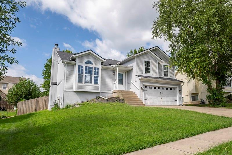Listing Photo MLS #HMS2622884