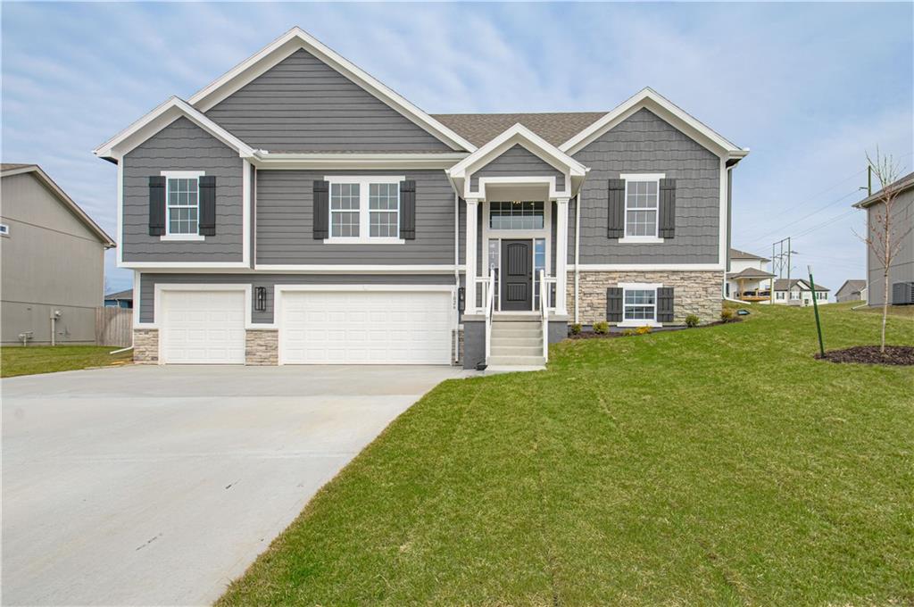Listing Photo MLS #HMS2623154