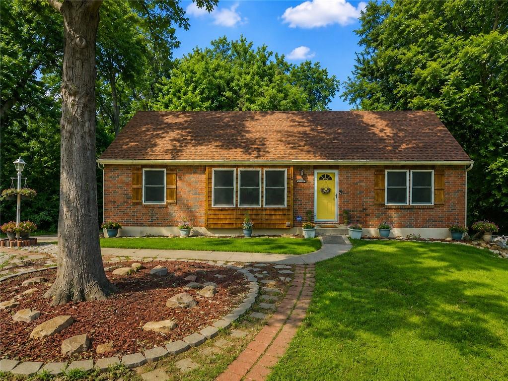 Listing Photo MLS #HMS2623297