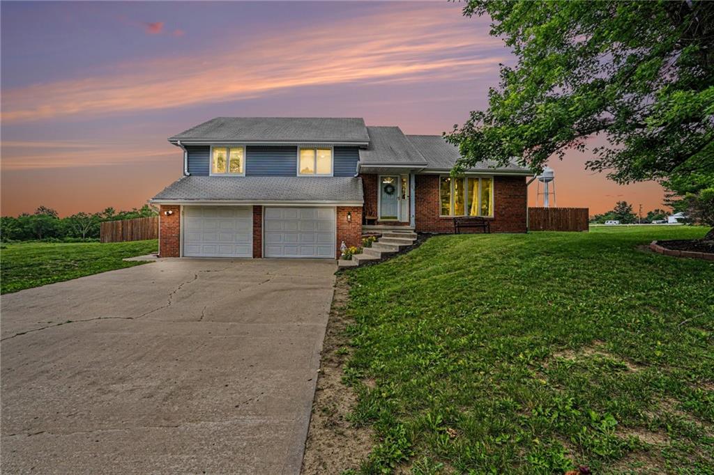 Listing Photo MLS #HMS2623303