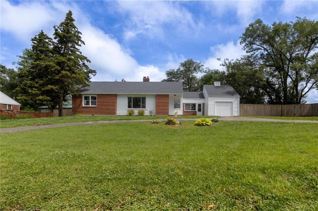Listing Photo MLS #HMS2623309