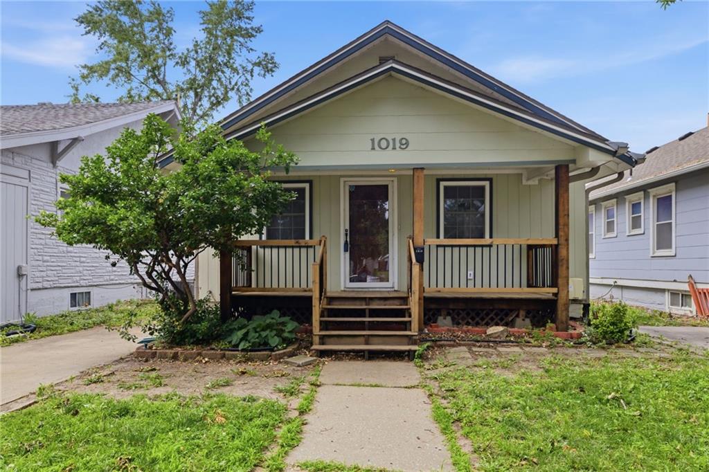 Listing Photo MLS #HMS2624298