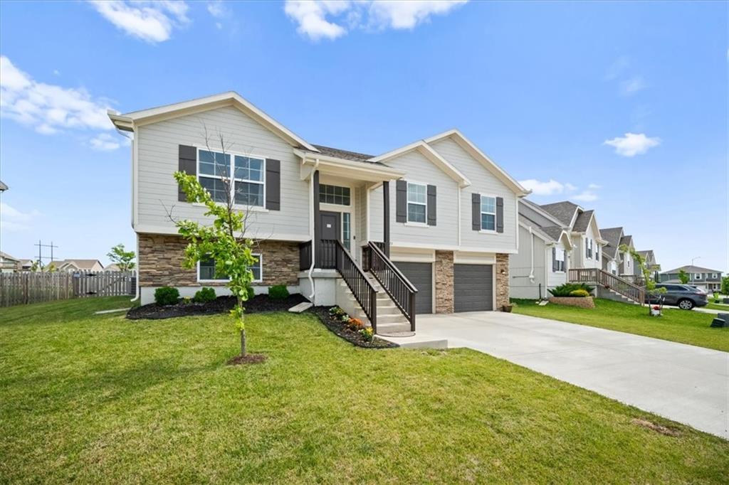 Listing Photo MLS #HMS2624327