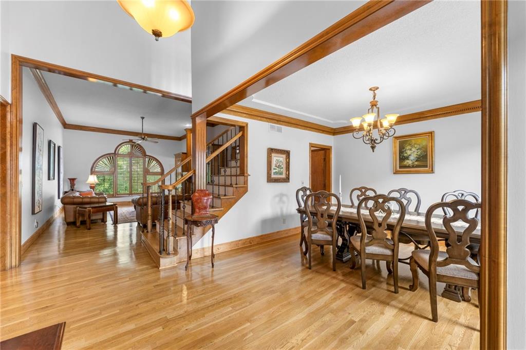 Listing Photo MLS #HMS2625093