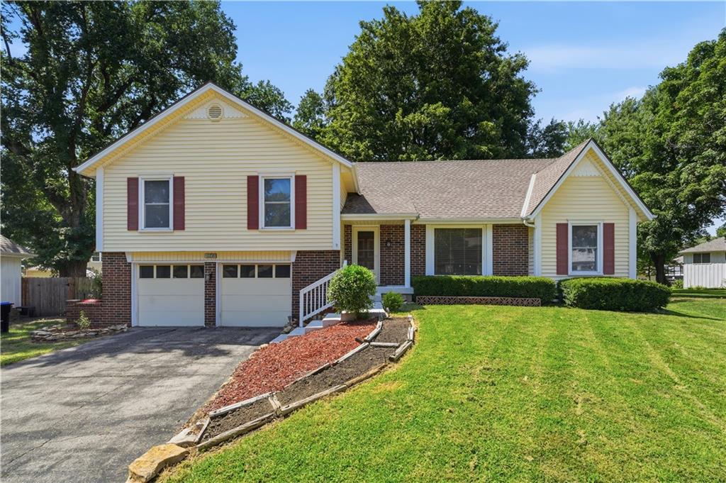 Listing Photo MLS #HMS2625571
