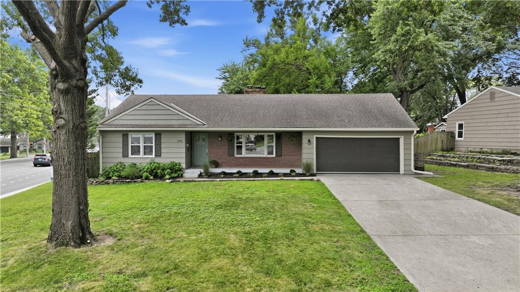 Listing Photo MLS #HMS2626075