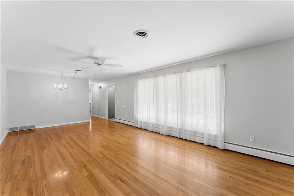 Listing Photo MLS #HMS2626410