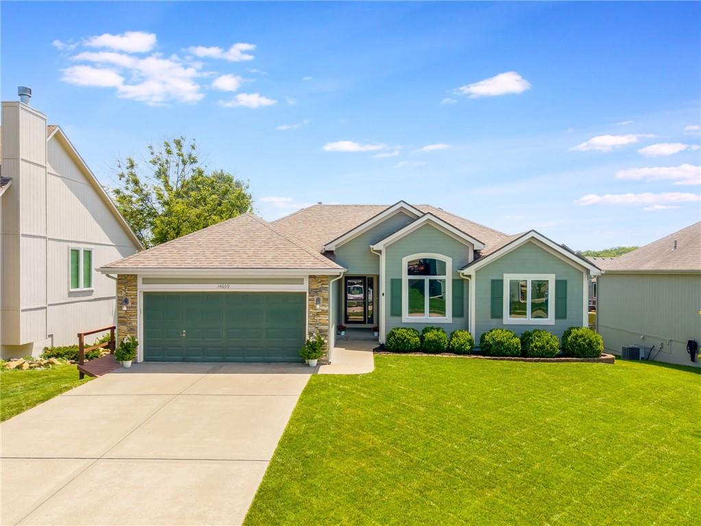 Listing Photo MLS #HMS2626544