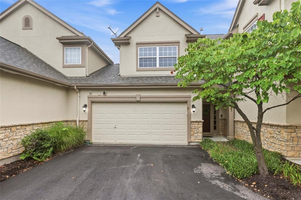 Listing Photo MLS #HMS2626571