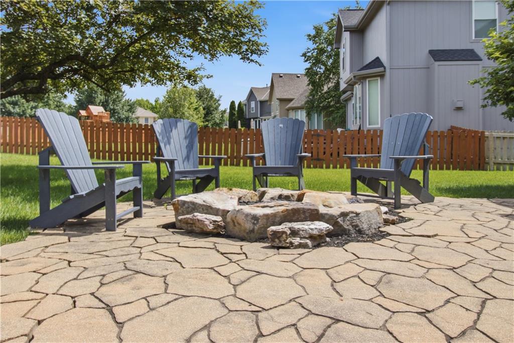 Listing Photo MLS #HMS2626604