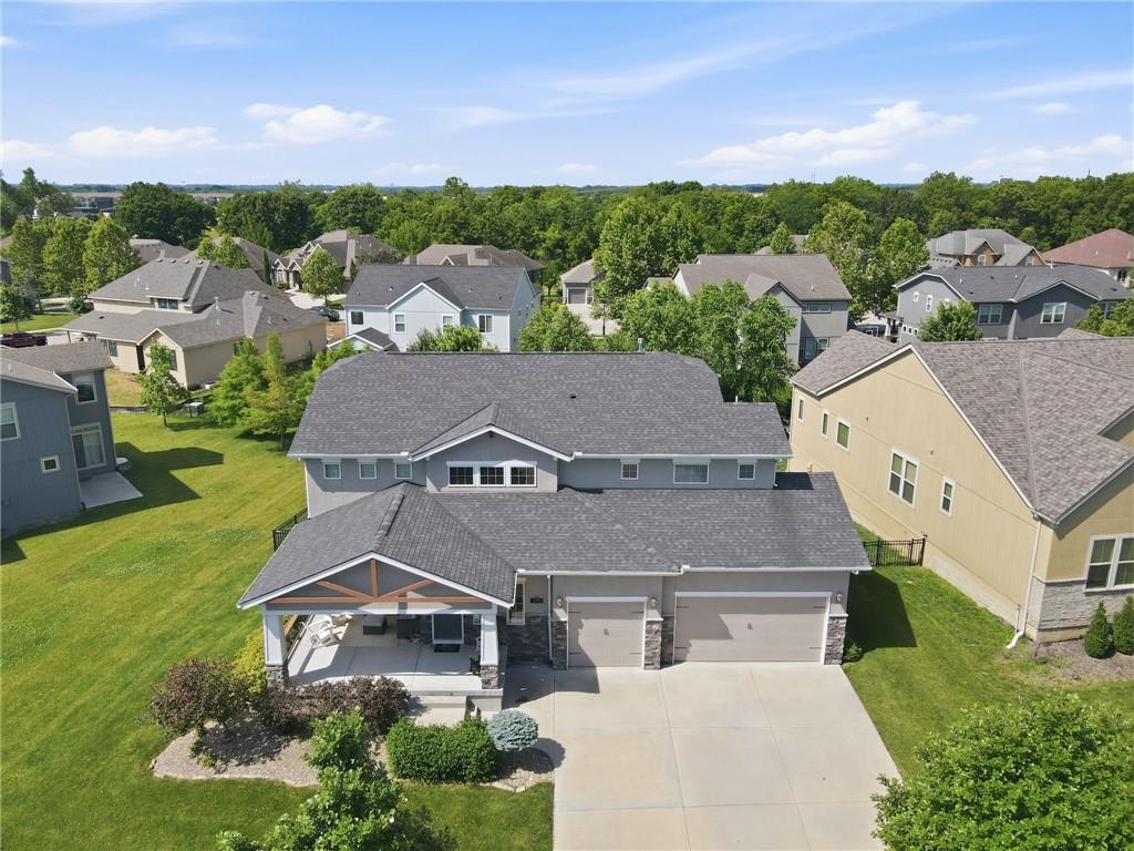 Listing Photo MLS #HMS2626945