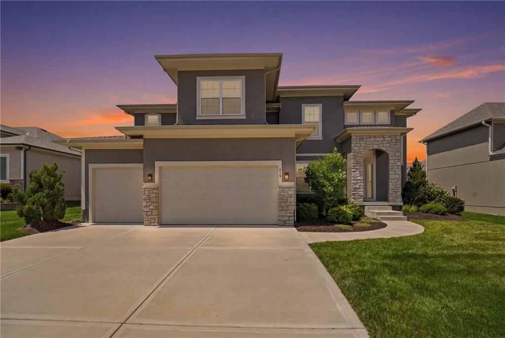 Listing Photo MLS #HMS2627110