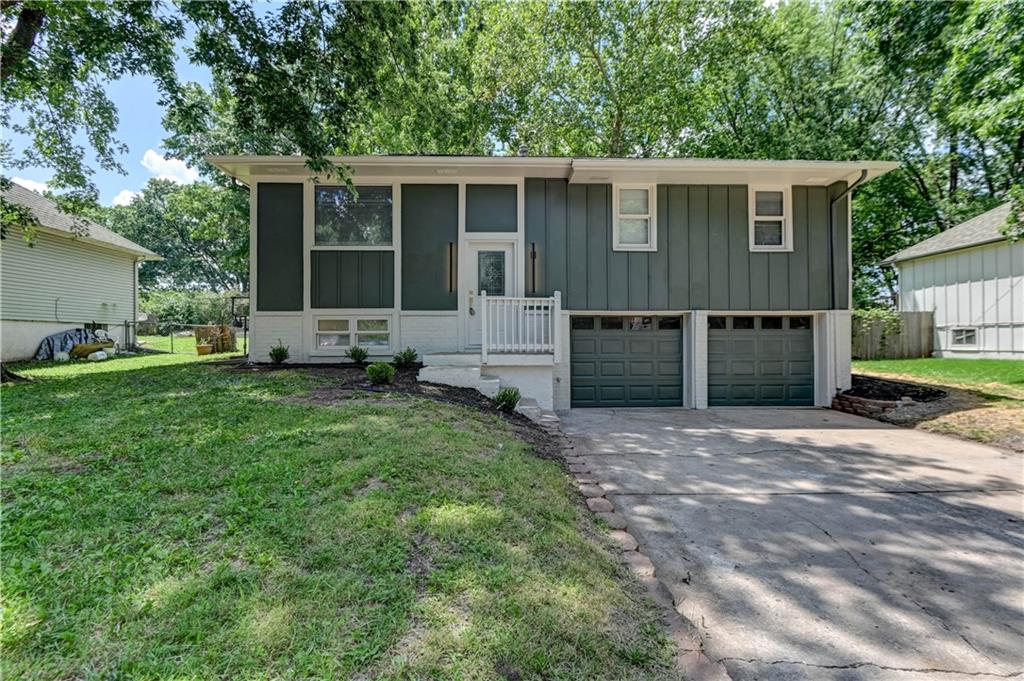 Listing Photo MLS #HMS2627471
