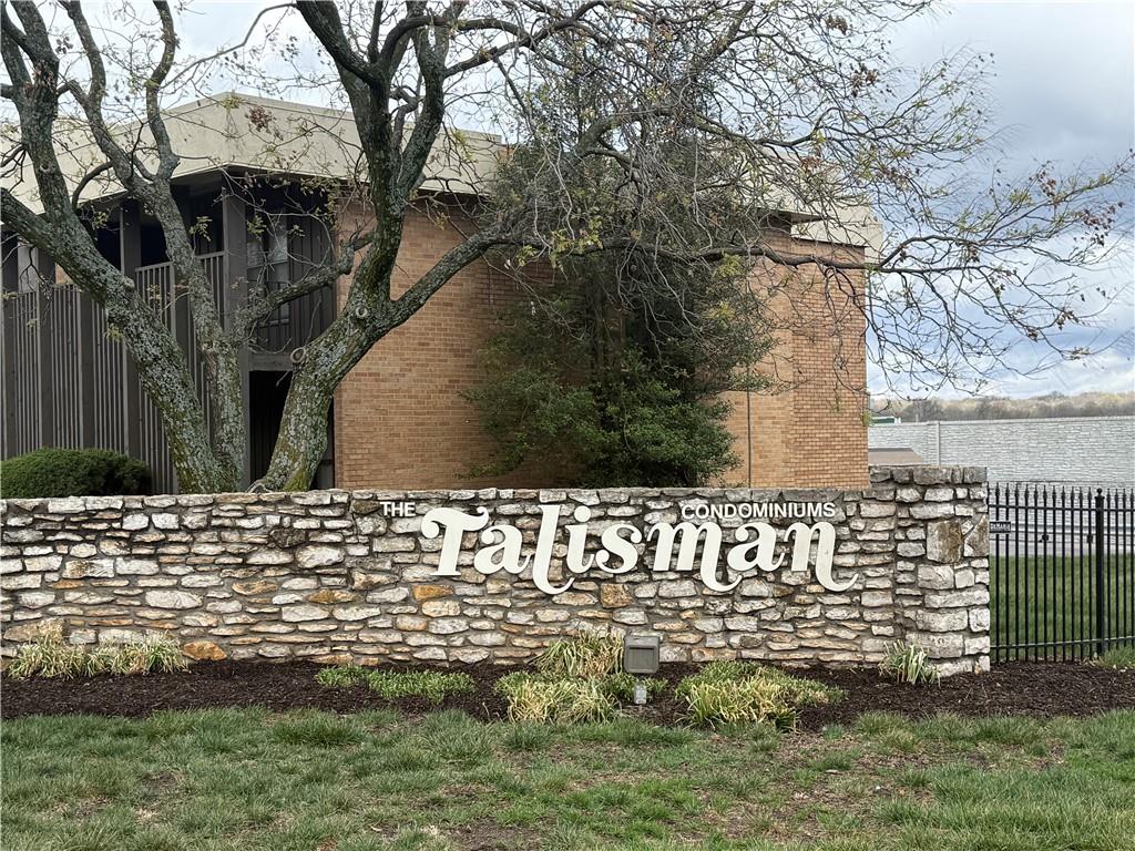 Listing Photo MLS #HMS2627736