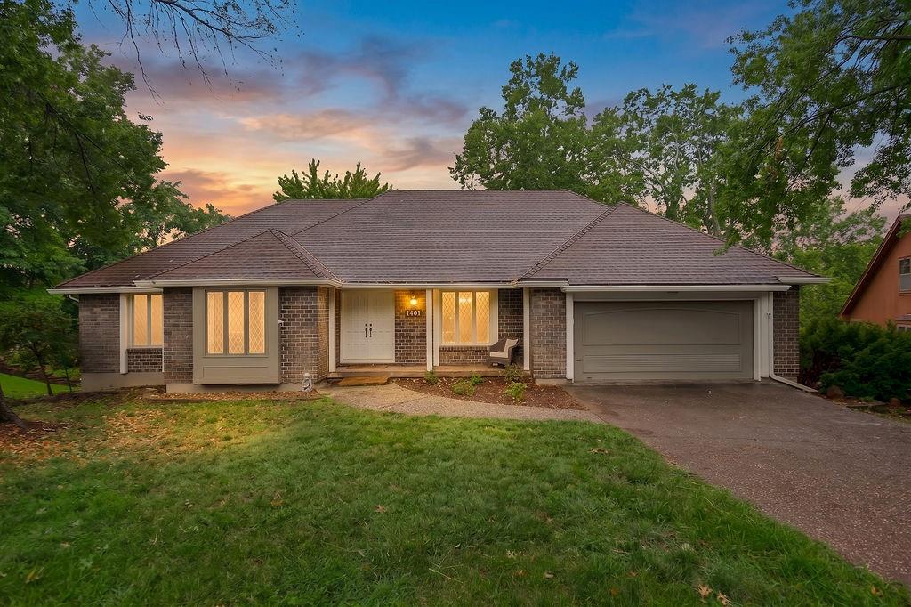 Listing Photo MLS #HMS2627961