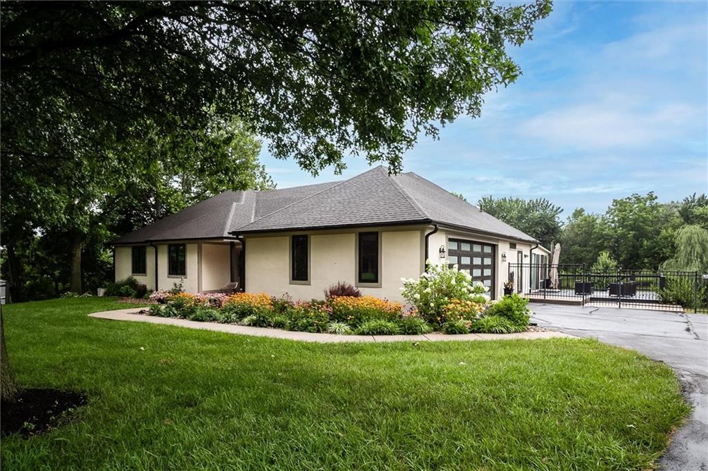 Listing Photo MLS #HMS2628729